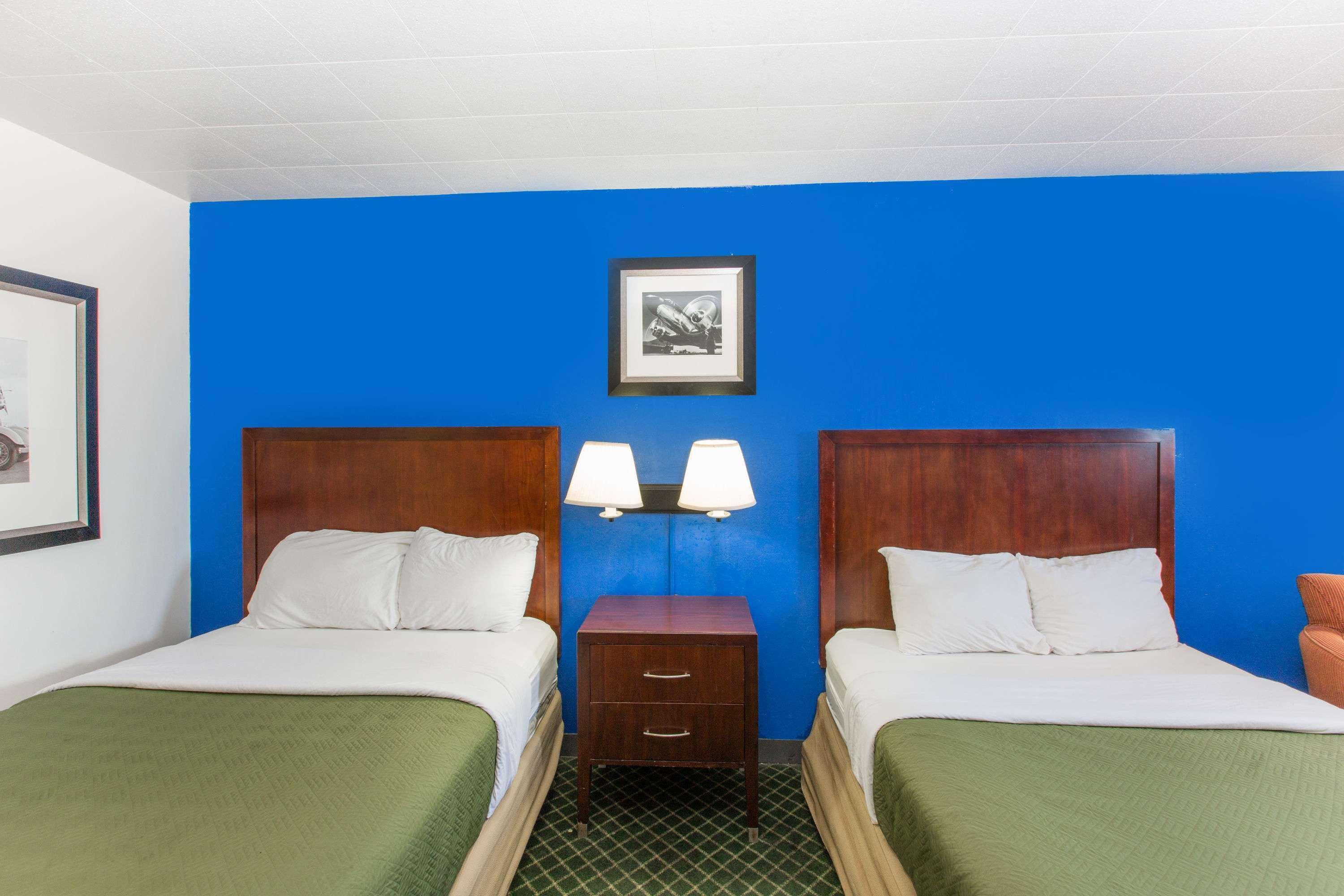 Travelodge By Wyndham Great Bend Luaran gambar