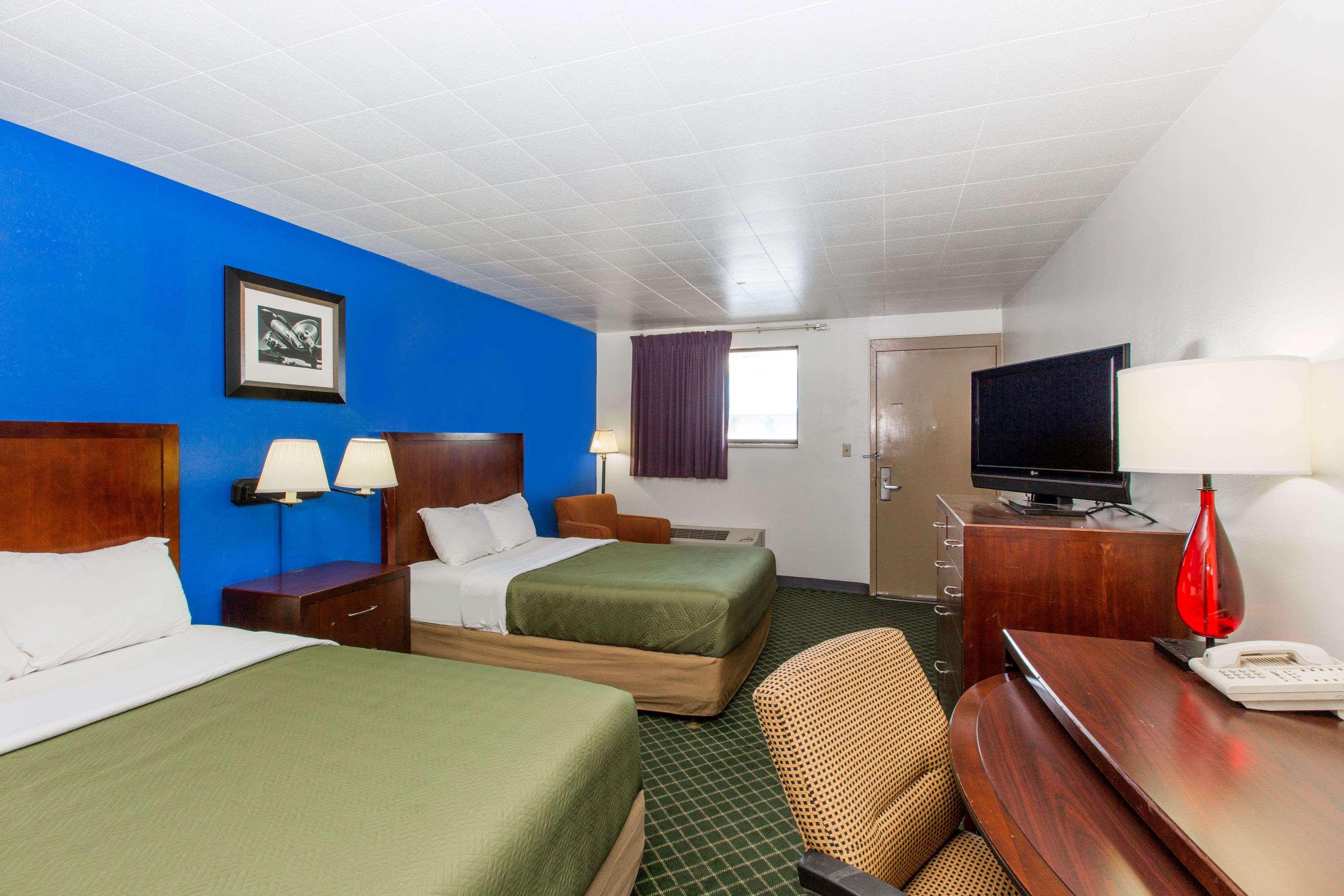 Travelodge By Wyndham Great Bend Luaran gambar
